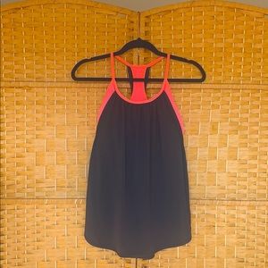 Lululemon athletic top with built in sports bra